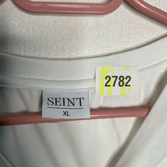 Seint Boyfriend Tee Women’s White size XL T-Shirt Ligtweith Soft Crew Neck - Picture 4 of 8